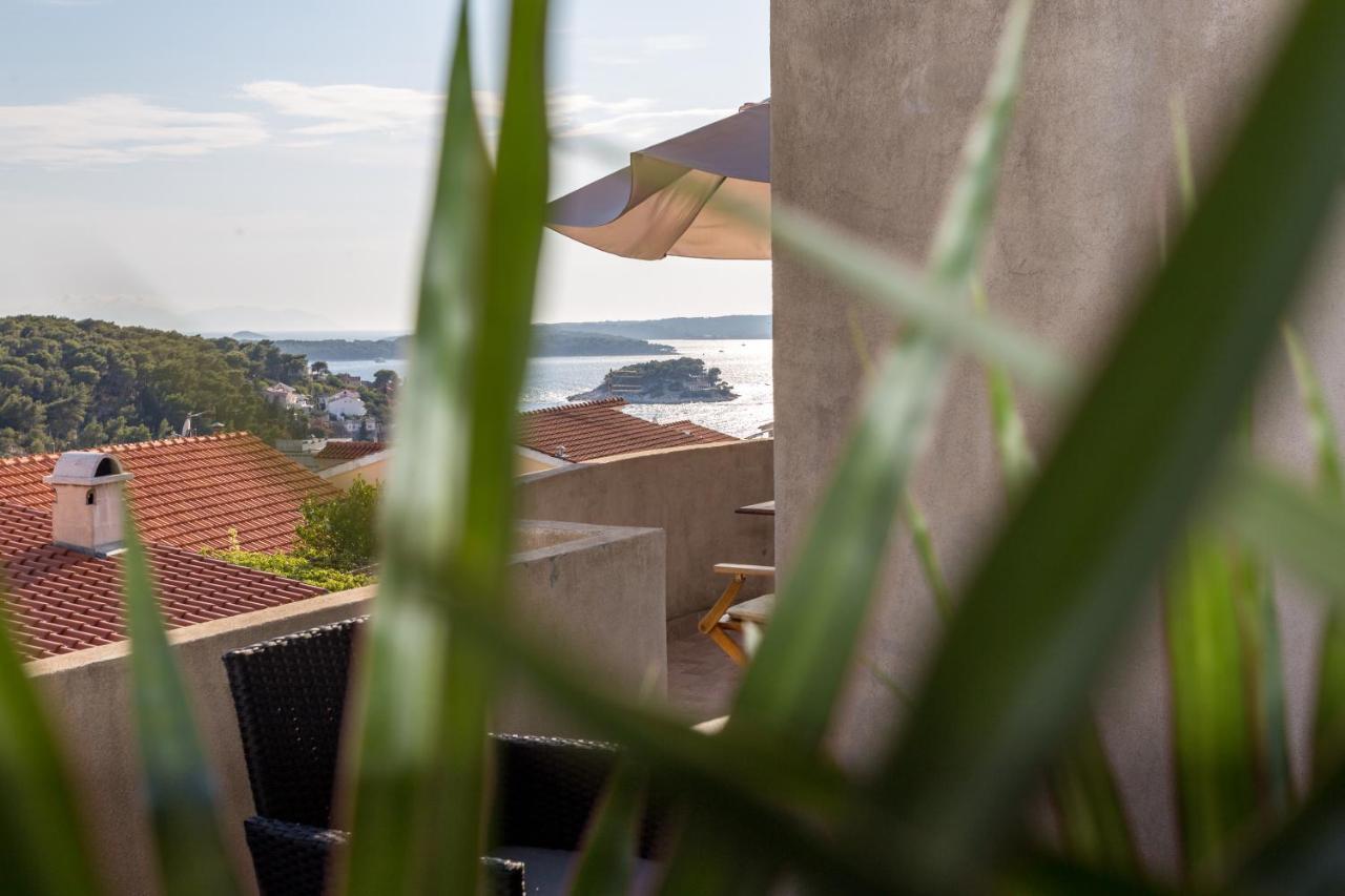 Apartman Lucy Hvar Town Extérieur photo